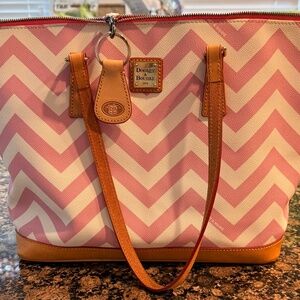 Dooney and Bourke Bag